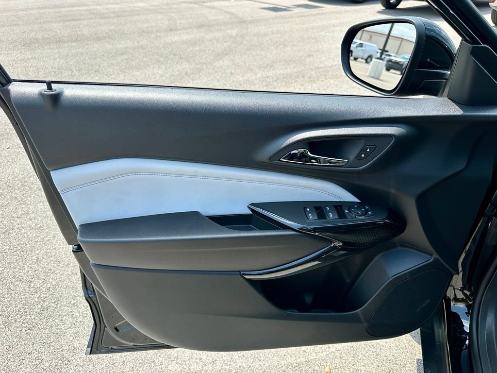 New 2026 Mosaic Black Metallic Chevrolet LT image 11