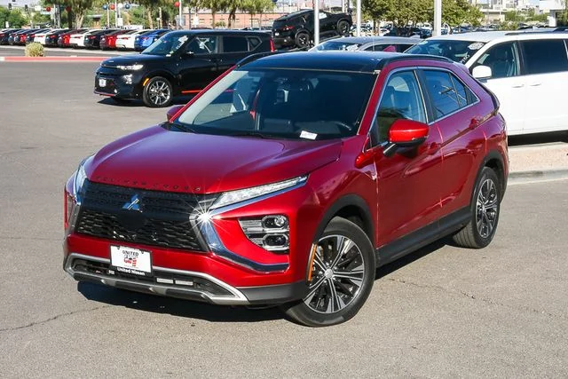 Used 2024 Black Mitsubishi SE image 9