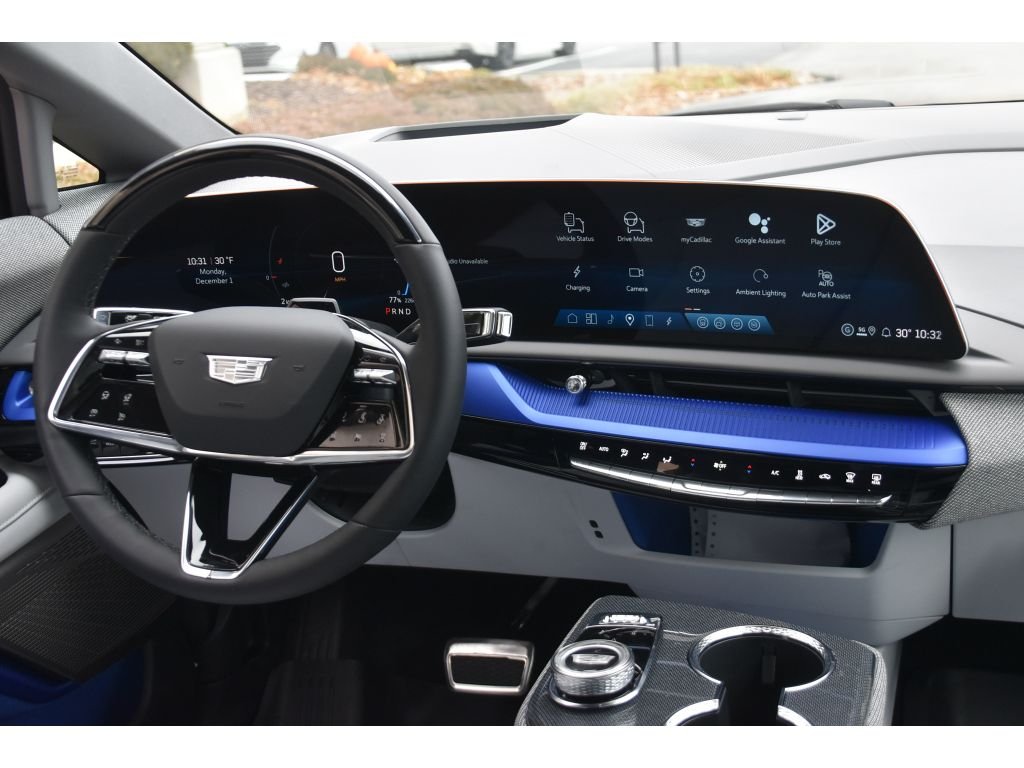 2026 Cadillac OPTIQ Premium Sport - Photo 17