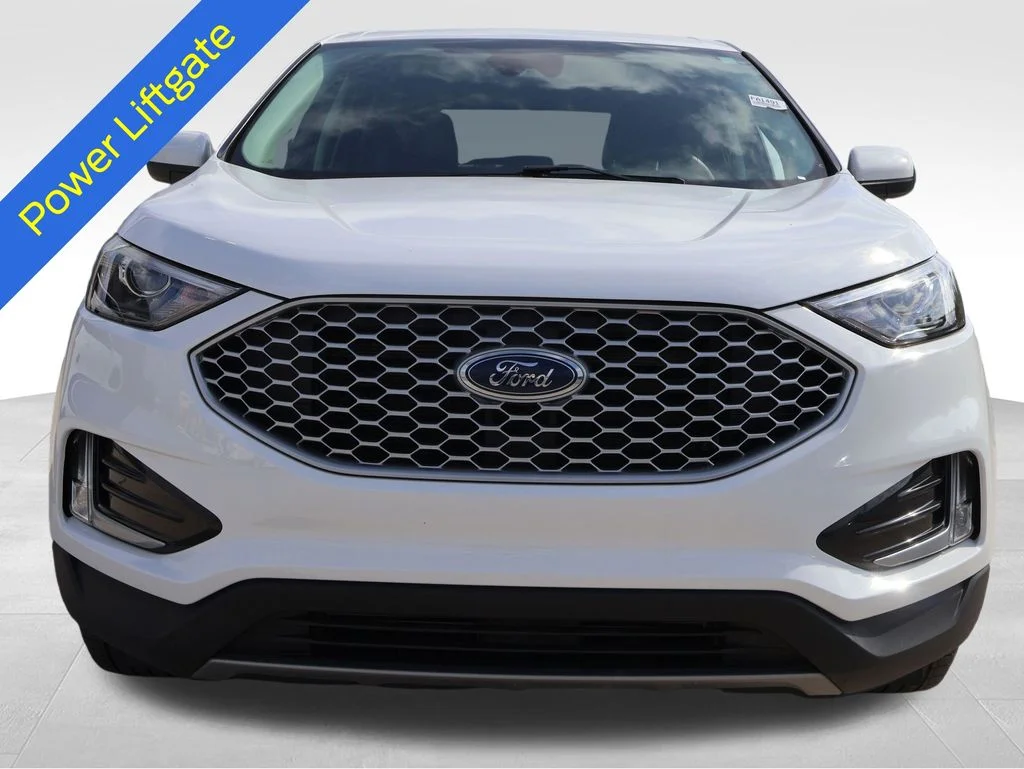 Certified Used 2024 Oxford White Ford SEL image 9