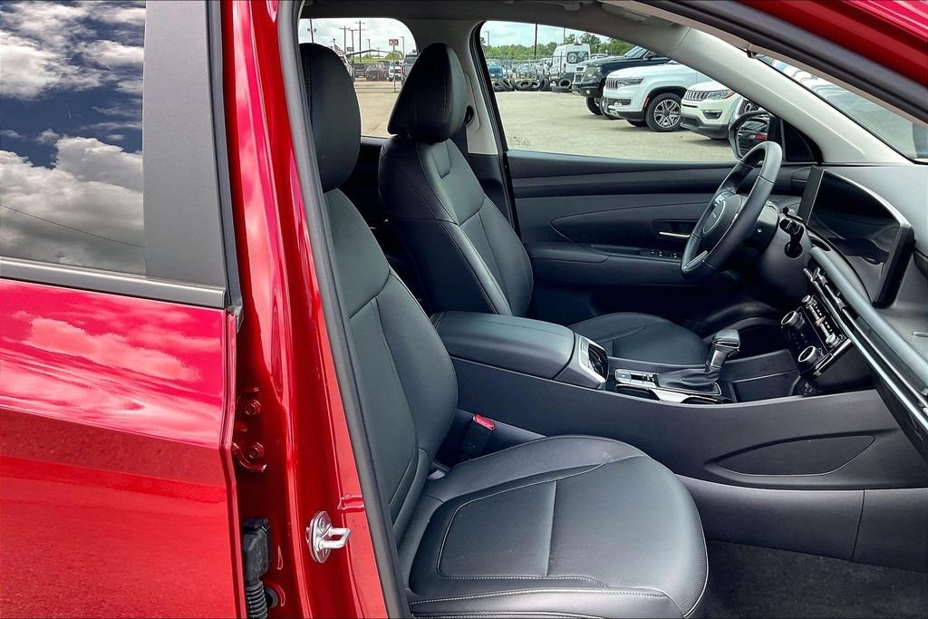 Used 2026 Red Hyundai SEL Premium image 30