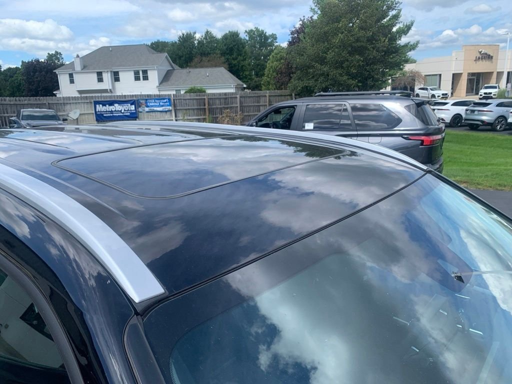 Used 2025 Black Toyota XLE image 7