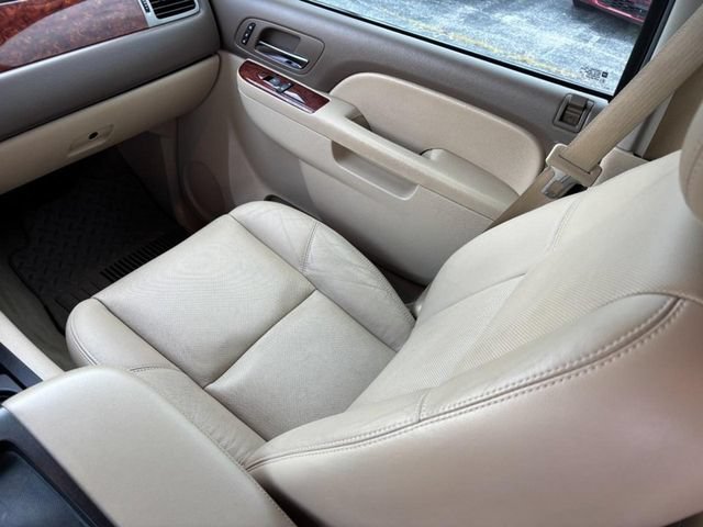 Certified Used 2013 BLACK Chevrolet LTZ image 14