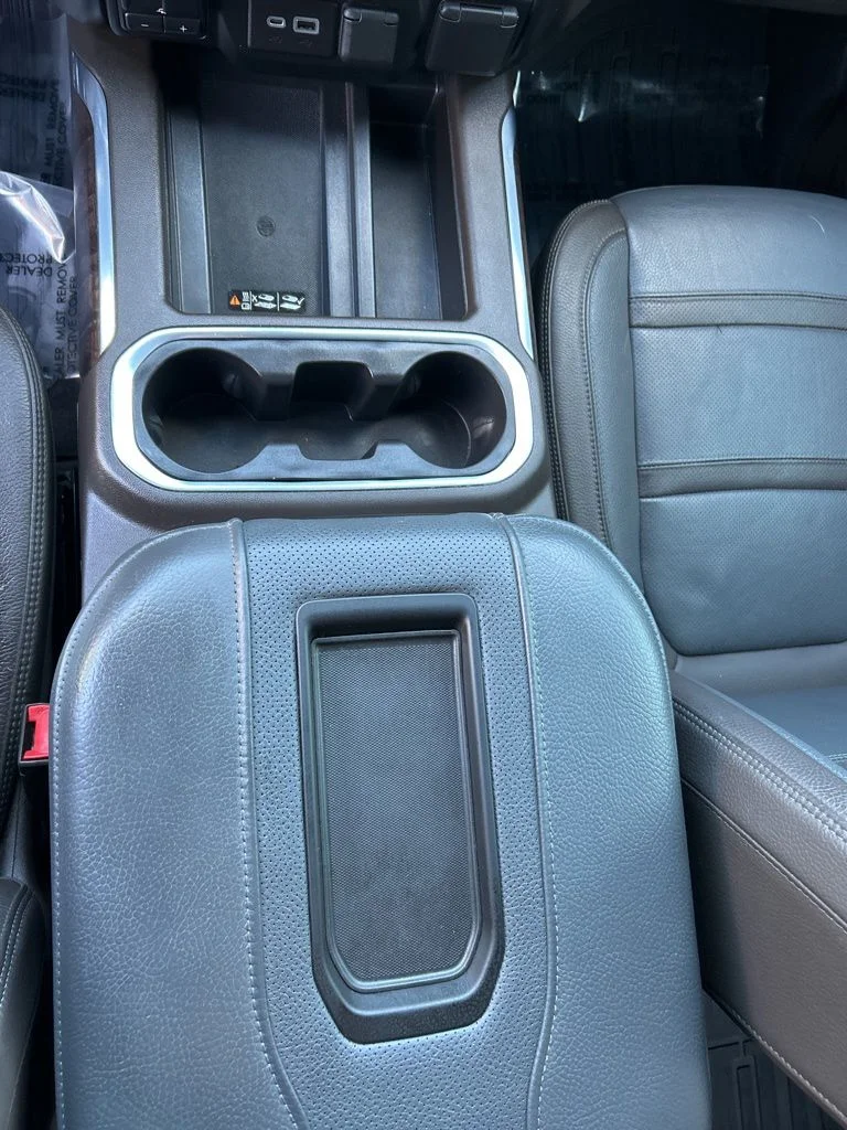 Used 2021 Black GMC Denali image 13