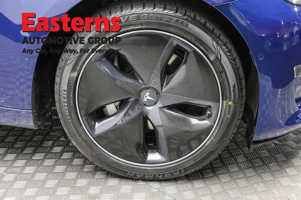 Used 2018 Blue Tesla Long Range image 25