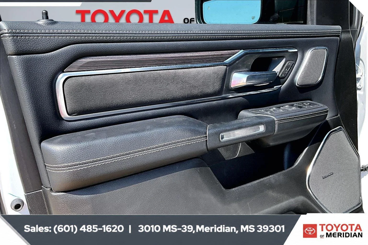 Used 2025 Bright White Clearcoat Ram Laramie image 17
