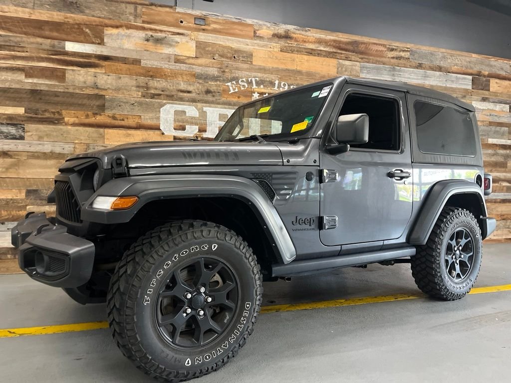 Used 2022 Crystal Metallic Jeep Willys image 9