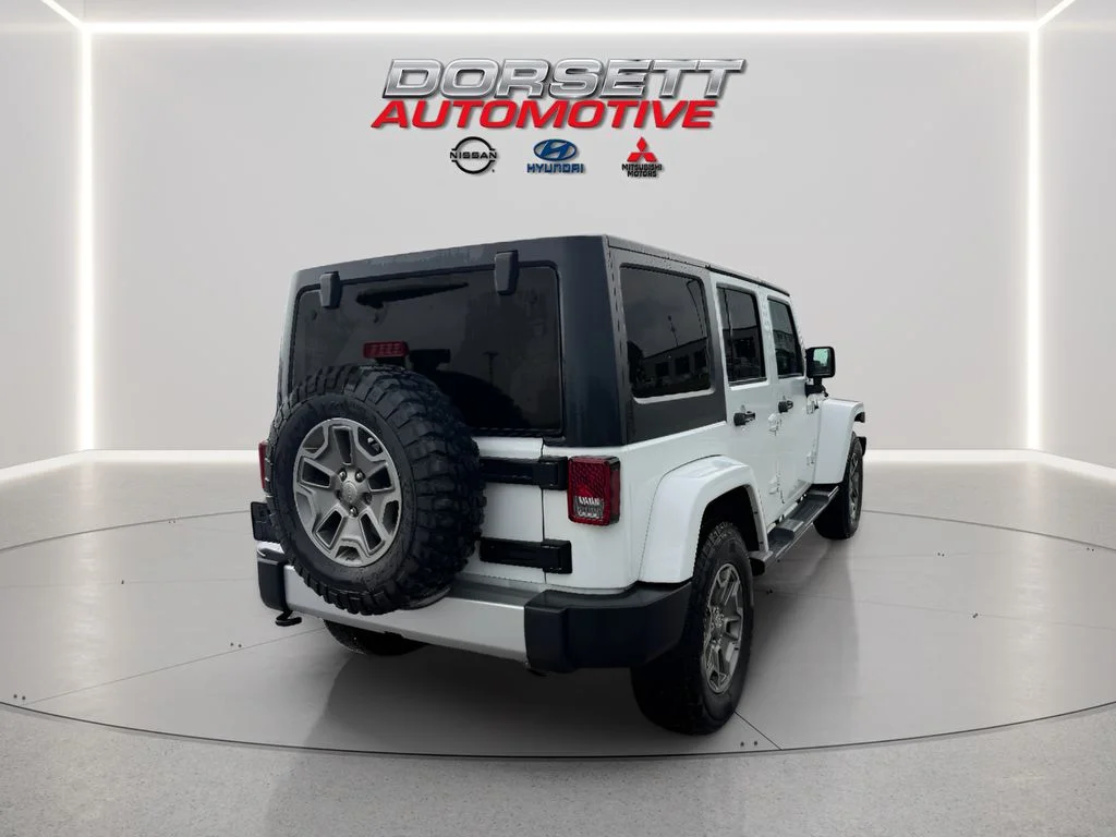 Used 2018 Bright White Clearcoat Jeep Sahara image 6