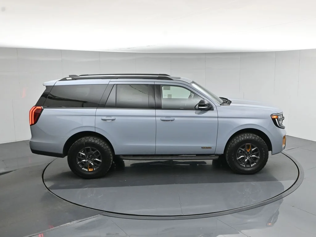 New 2026 Glacier Gray Metallic Tri-Coat Ford Tremor image 43