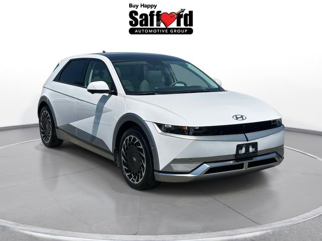 Used 2024 White Hyundai Limited image 9