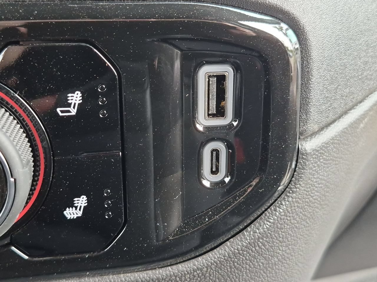 2026 Chevrolet Silverado 1500 RST - Photo 32