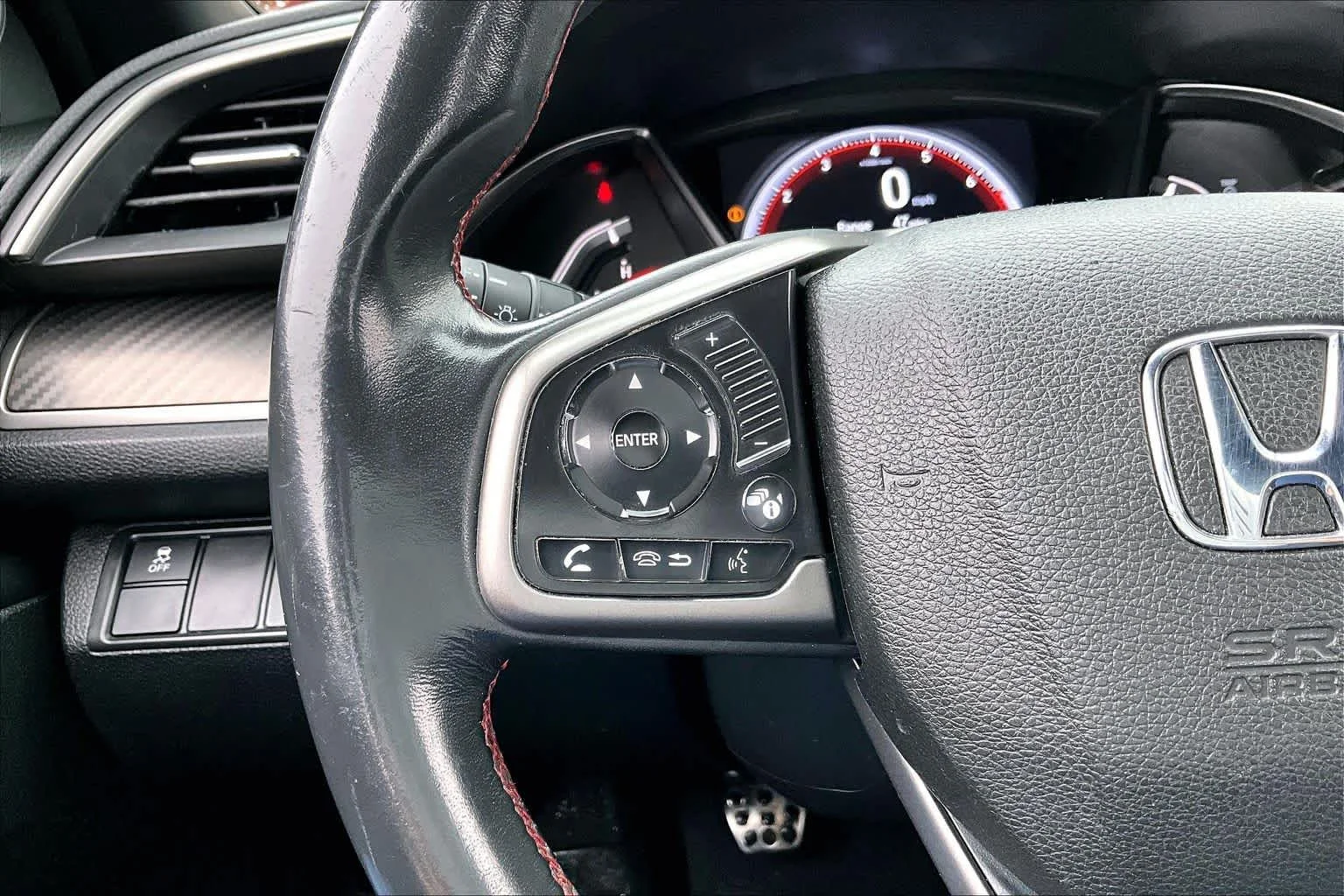 Certified Used 2018 Modern Steel Metallic Honda  image 24