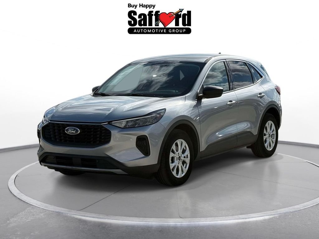 Used 2023 Silver Ford Active image 1