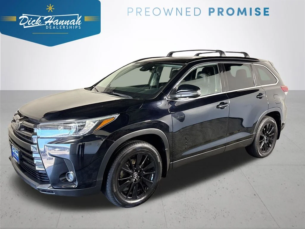 Used 2019 Black Toyota SE image 1
