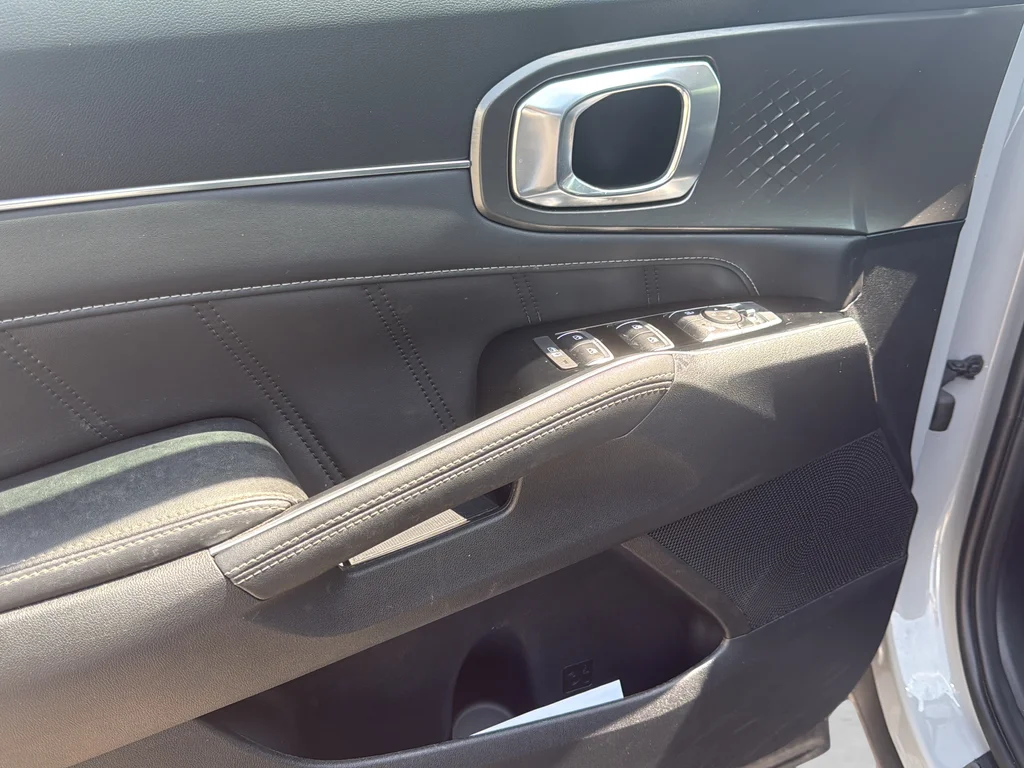 Used 2023 Gray Kia SX image 34