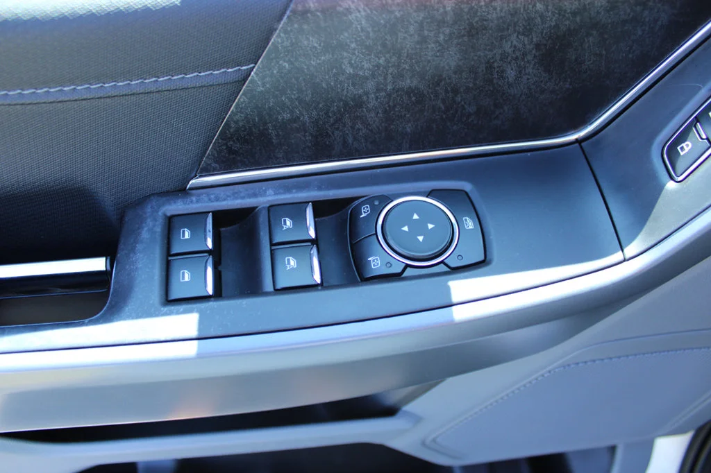 Used 2021 Oxford White Ford XLT image 35
