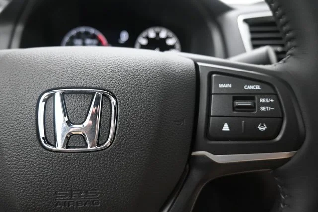 New 2026 Platinum White Pearl Honda RTL image 31
