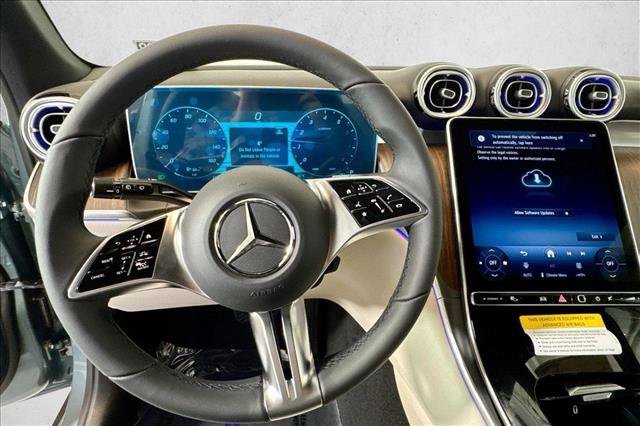 New 2026 Verde Silver Metallic Mercedes-Benz GLC 300 image 41