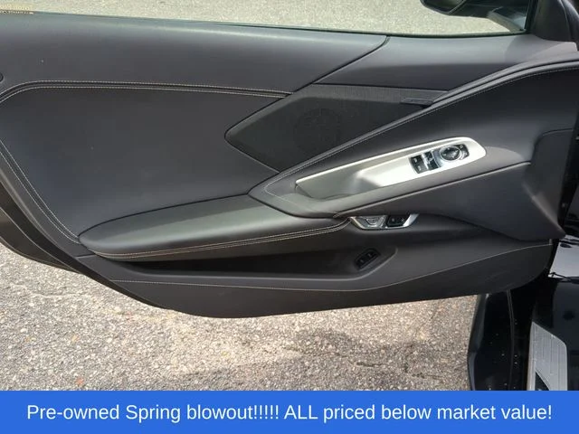 Used 2025 Black Chevrolet Z06 image 20