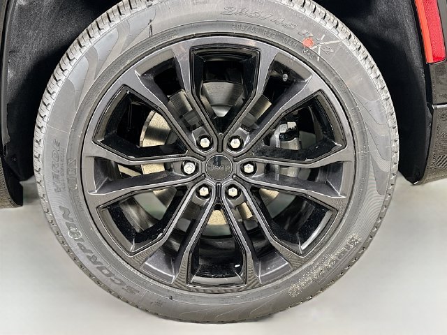 New 2026 Steel Blue Exterior Paint Jeep Summit Obsidian image 34