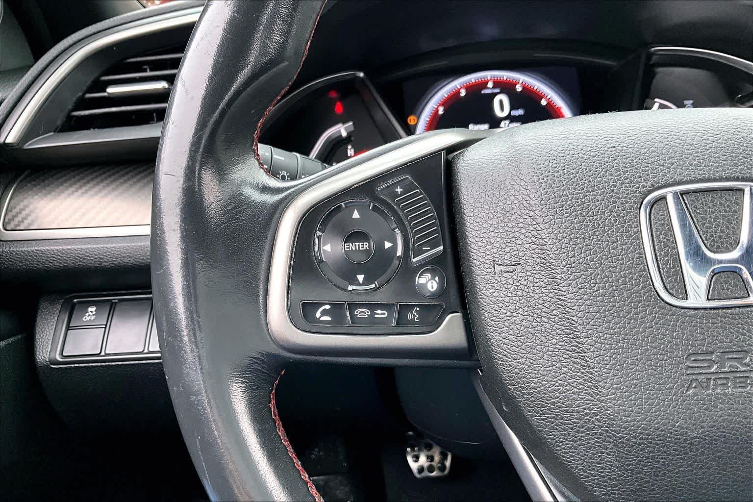Used 2018 Modern Steel Metallic Honda  image 24