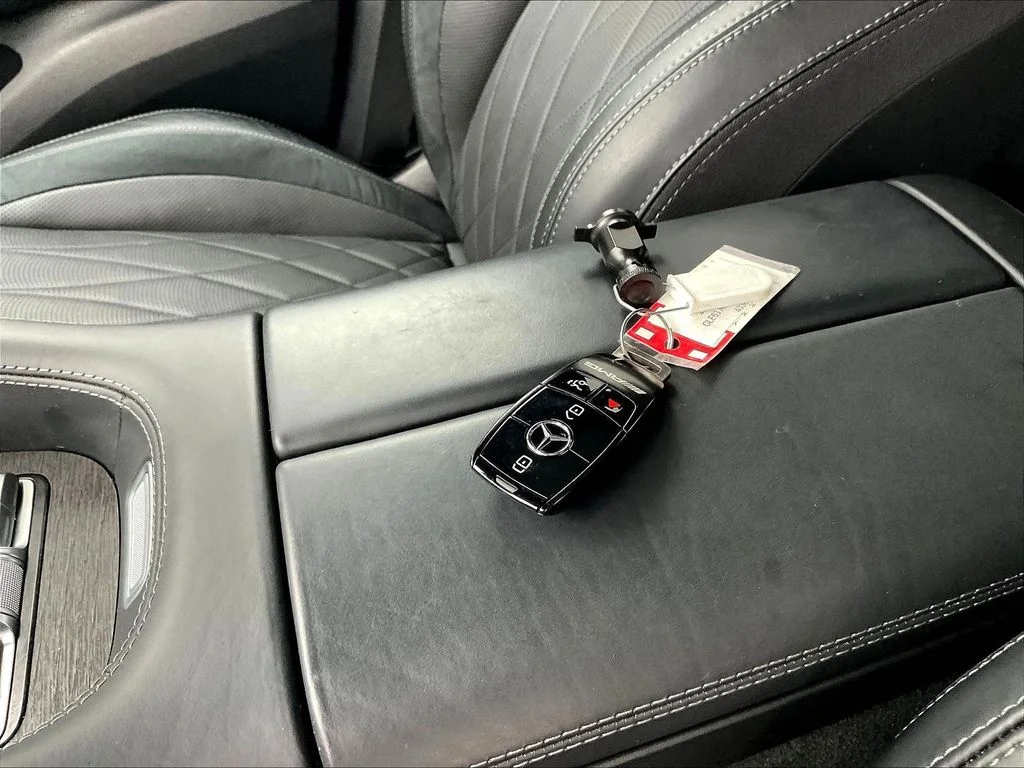 Used 2021 Obsidian Black Metallic Mercedes-Benz GLE 63 S AMG® image 35
