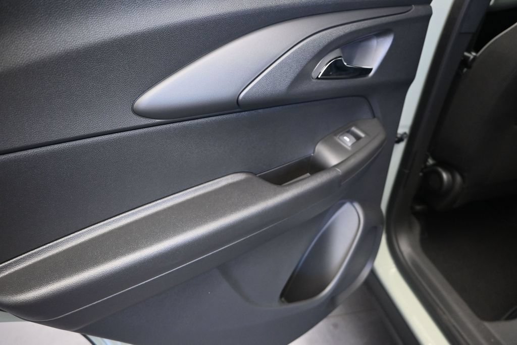 2026 Chevrolet Trailblazer LS - Photo 15