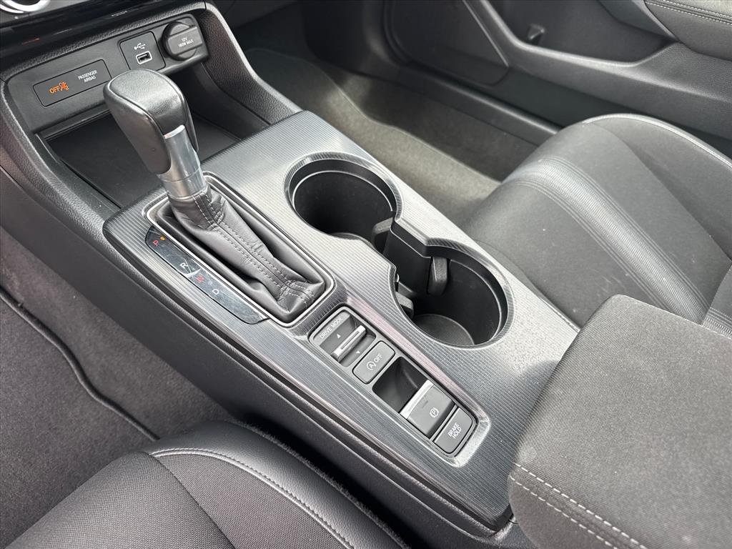 Used 2024 Lunar Silver Metallic Honda Sport image 18