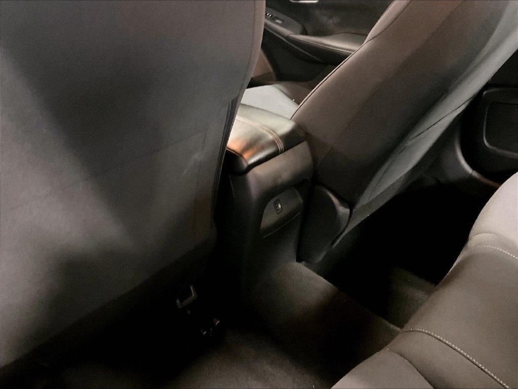 Used 2024 White Nissan SV image 27