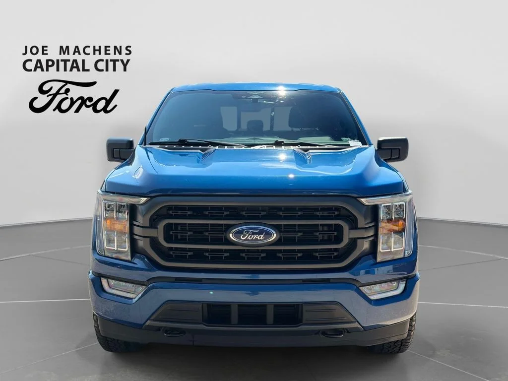 Used 2023 Blue Ford XLT image 10