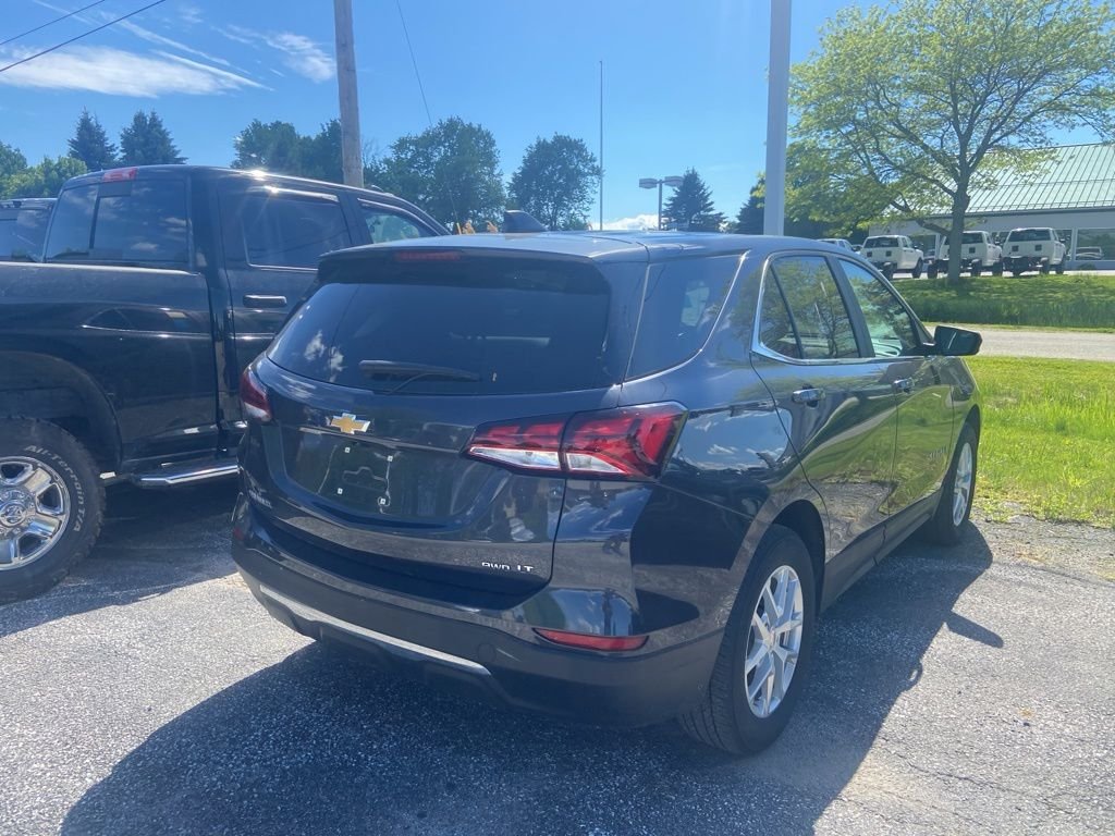 Used 2022 Iron Gray Metallic Chevrolet LT image 5
