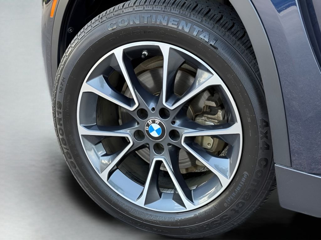 Used 2018 Blue BMW xDrive35i image 26