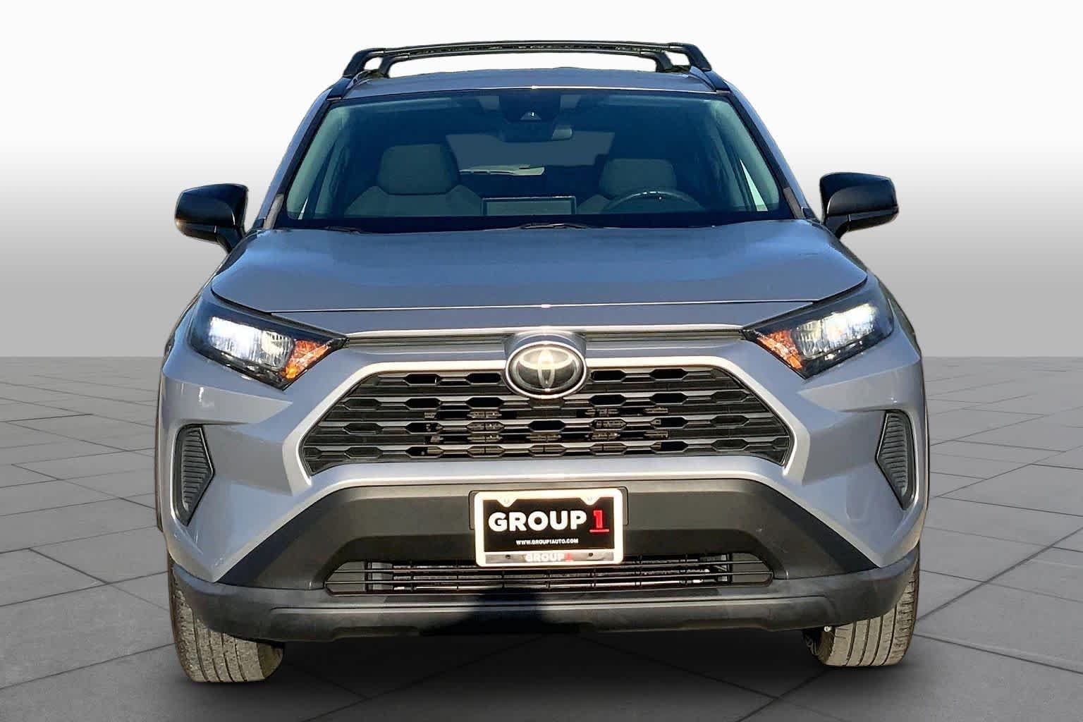 Used 2019 Silver Sky Metallic Toyota LE image 4