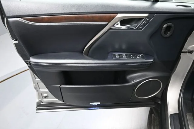 Used 2020 Silver Lexus 350 image 22