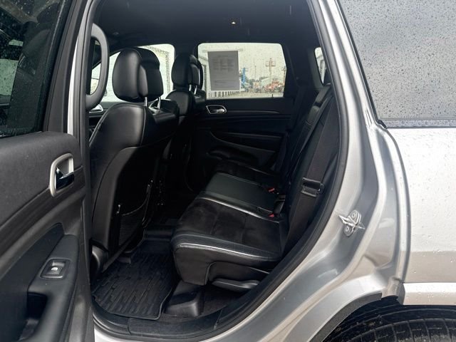 Used 2017 Silver Jeep Altitude image 4