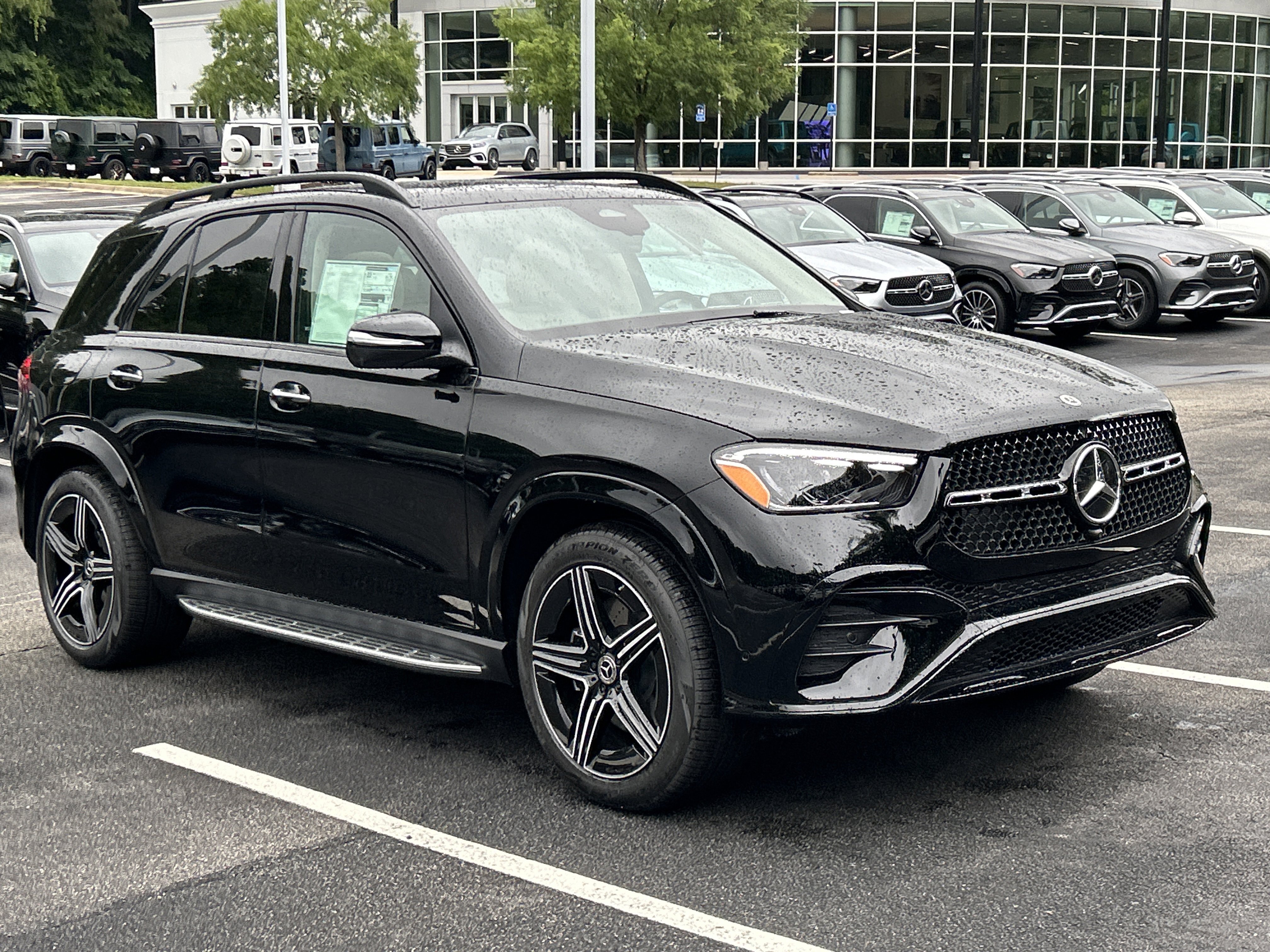 New 2026 Black Mercedes-Benz GLE 350 4MATIC® SUV image 4