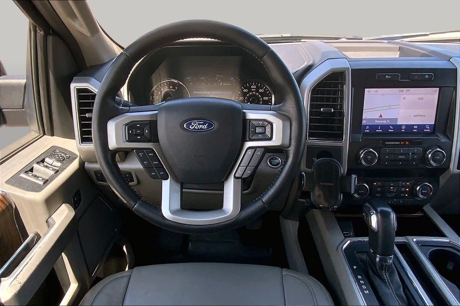 Certified Used 2019 Magnetic Metallic Ford LARIAT image 6