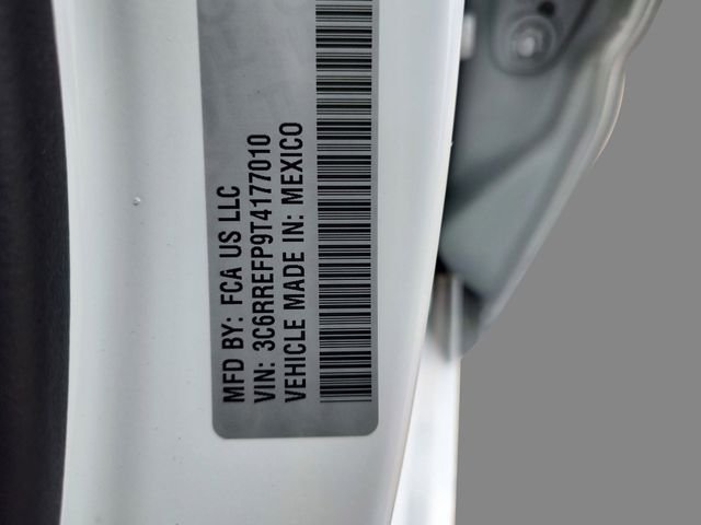 New 2026 Bright White Clear-Coat Exterior Paint RAM Big Horn/Lone Star image 31