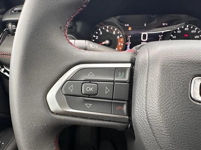 Used 2025 Silver Jeep Trailhawk image 22