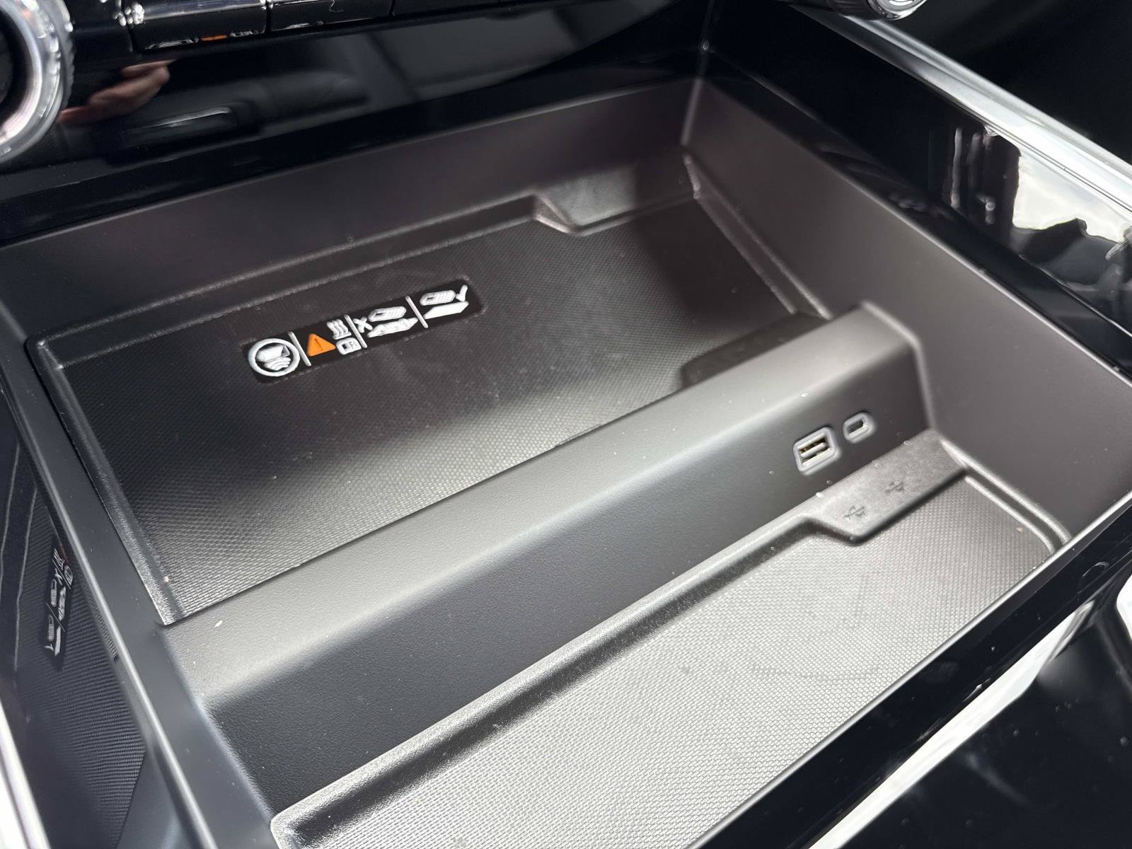 2026 Chevrolet Tahoe LT - Photo 28