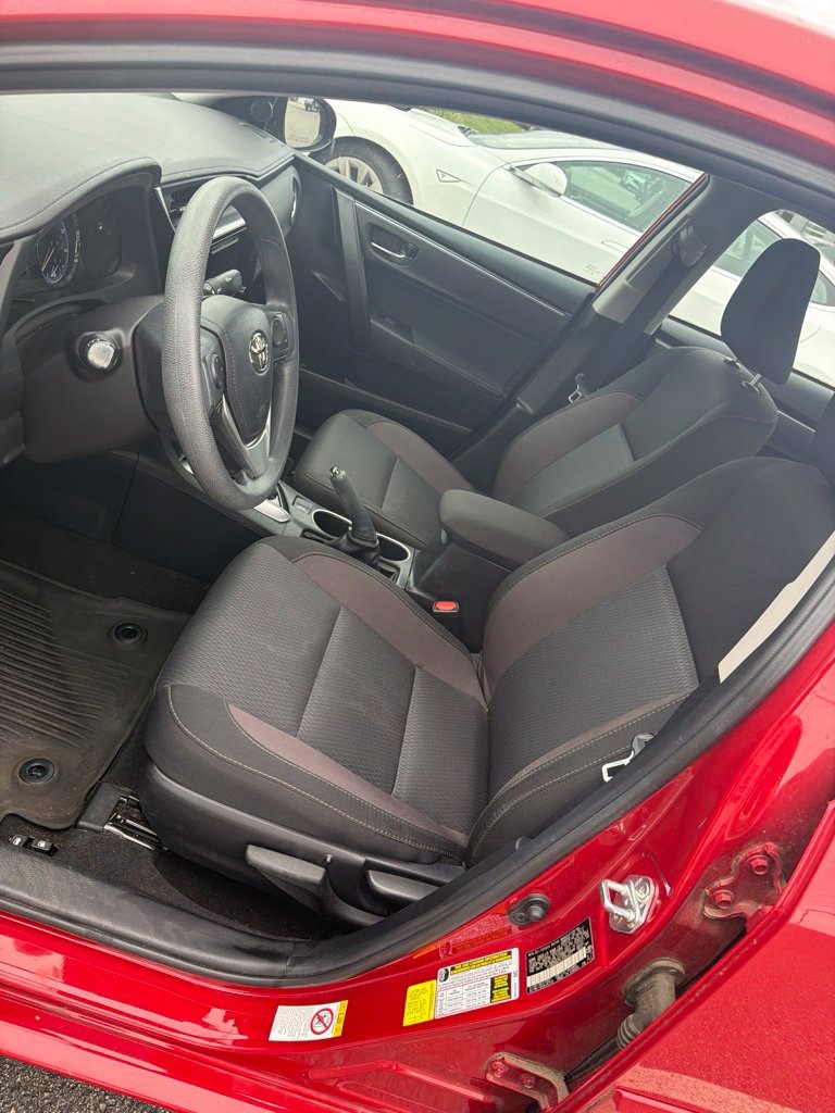 Used 2018 Red Toyota LE image 3
