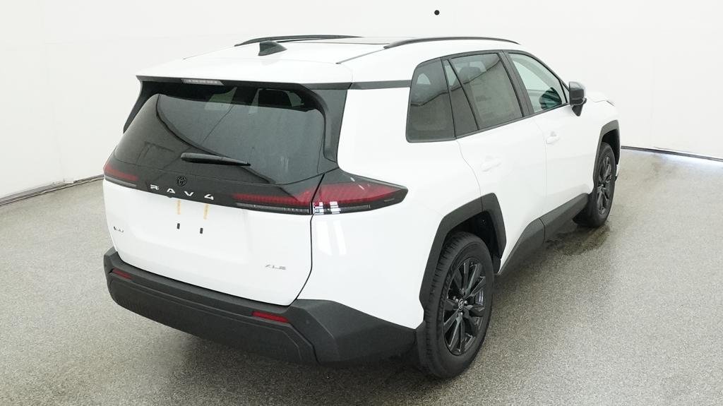 New 2026 Ice Cap Toyota XLE Premium image 22