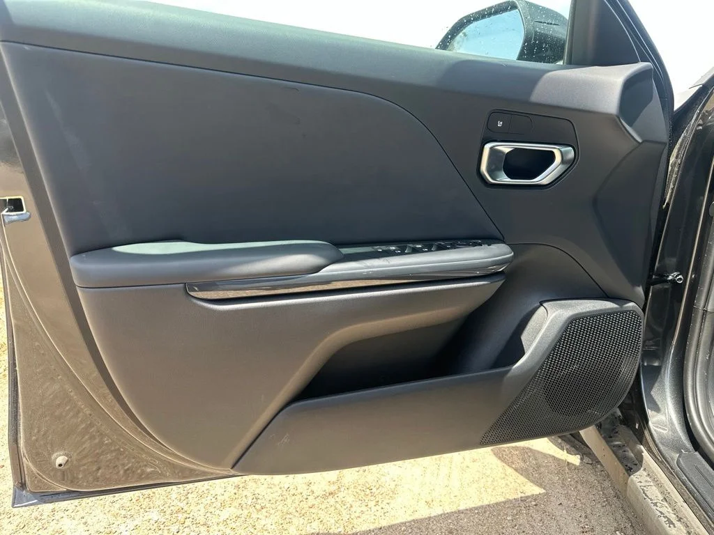 New 2026 Gray Kia EX image 6