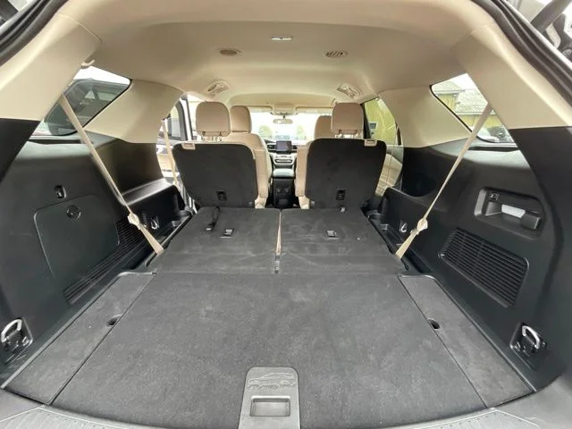 Used 2023 White Ford XLT image 16