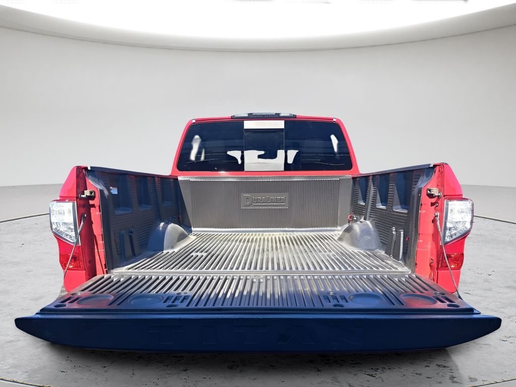 Used 2022 Red Nissan SV image 21