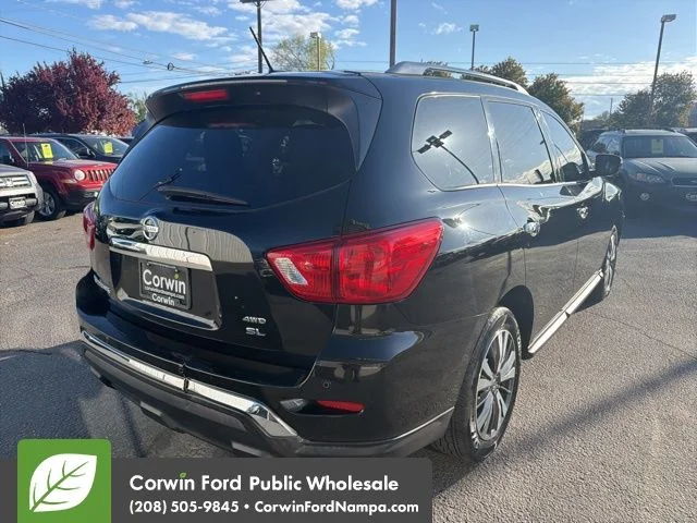 Used 2017 Black Nissan SL image 5
