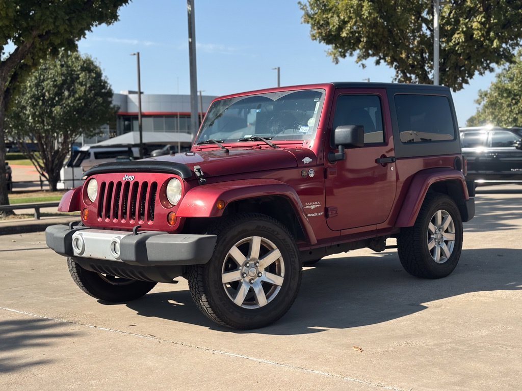 Used 2012 Red Jeep Sahara image 6