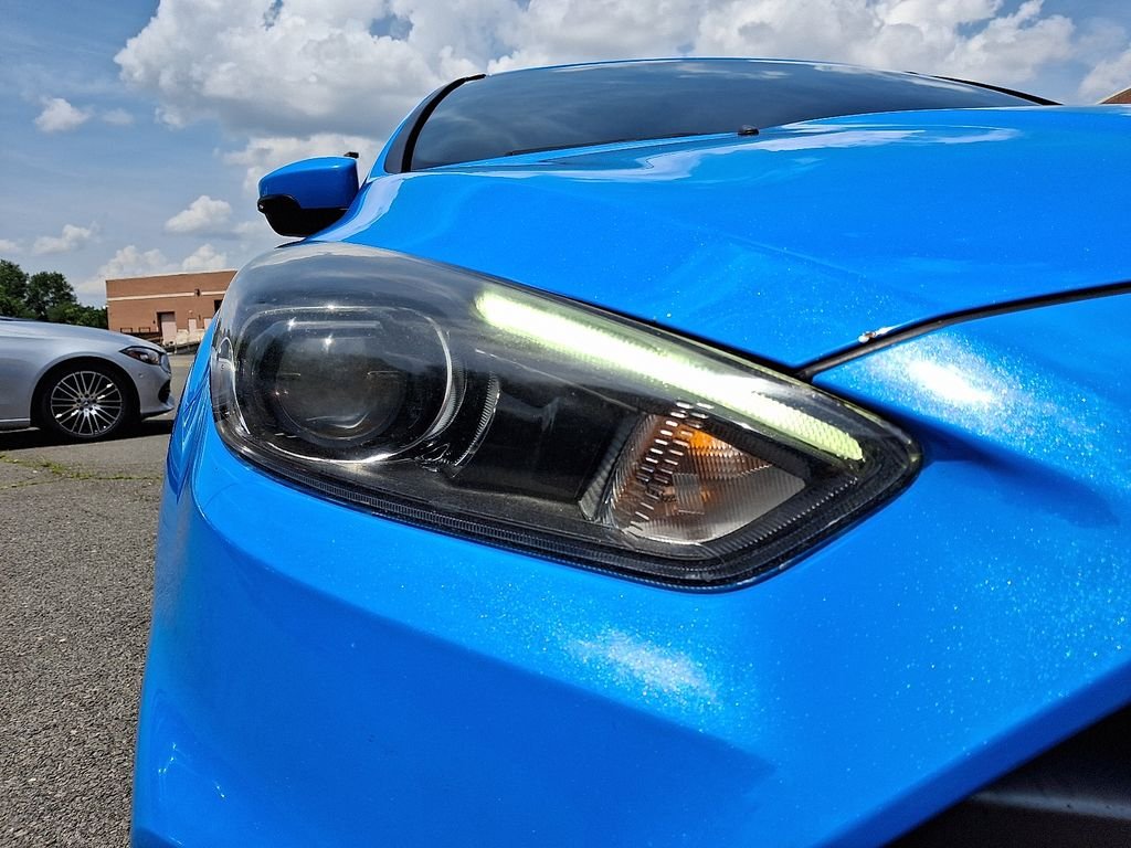 Used 2017 Blue Ford RS image 9