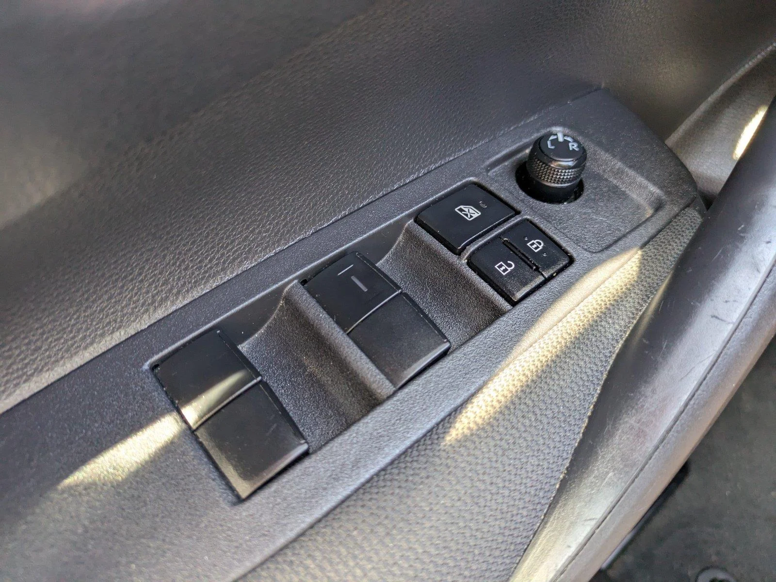 Certified Used 2024  Toyota LE image 21
