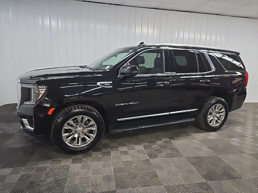 Used 2021 Black GMC Denali image 6